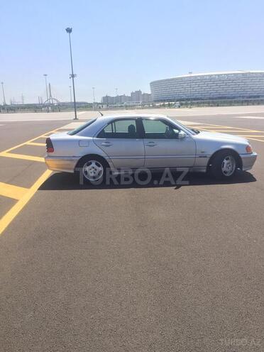 Mercedes C 200 1999, 218,000 km - 2.0 l - Bakı