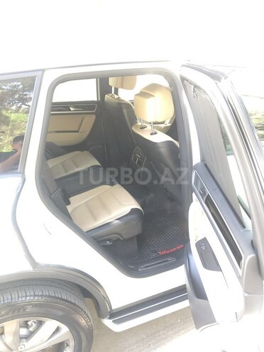 Volkswagen Touareg 2011, 93,000 km - 3.6 l - Bakı