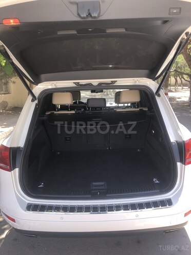 Volkswagen Touareg 2011, 93,000 km - 3.6 l - Bakı