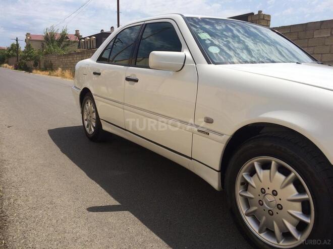 Mercedes C 240 1999, 222,000 km - 2.4 l - Bakı