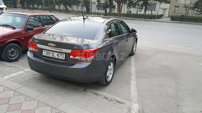 Chevrolet Cruze 2012, 137,000 km - 1.4 l - Yevlax