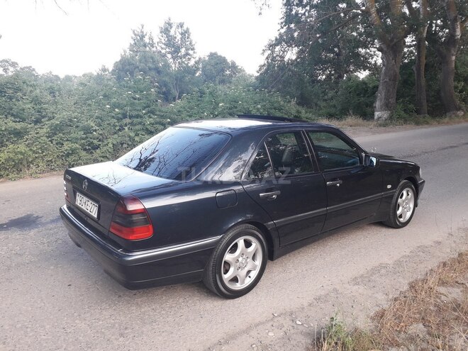 Mercedes C 240 1999, 188,030 km - 2.4 l - Xaçmaz