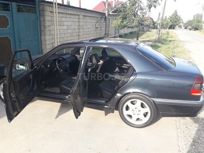 Mercedes C 240 1999, 188,030 km - 2.4 l - Xaçmaz