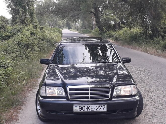Mercedes C 240 1999, 188,030 km - 2.4 l - Xaçmaz