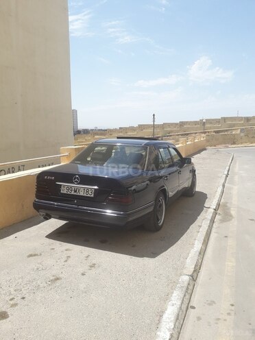 Mercedes E 200 1993, 490,000 km - 2.0 l - Bakı