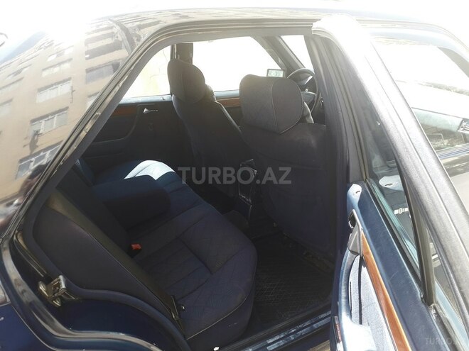Mercedes E 200 1993, 490,000 km - 2.0 l - Bakı