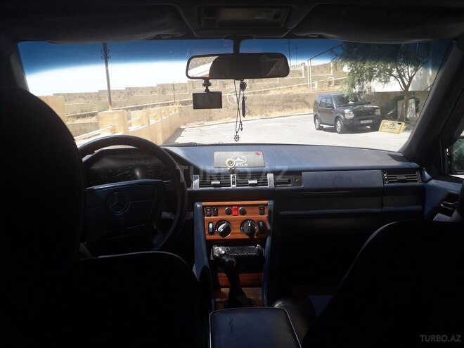 Mercedes E 200 1993, 490,000 km - 2.0 l - Bakı