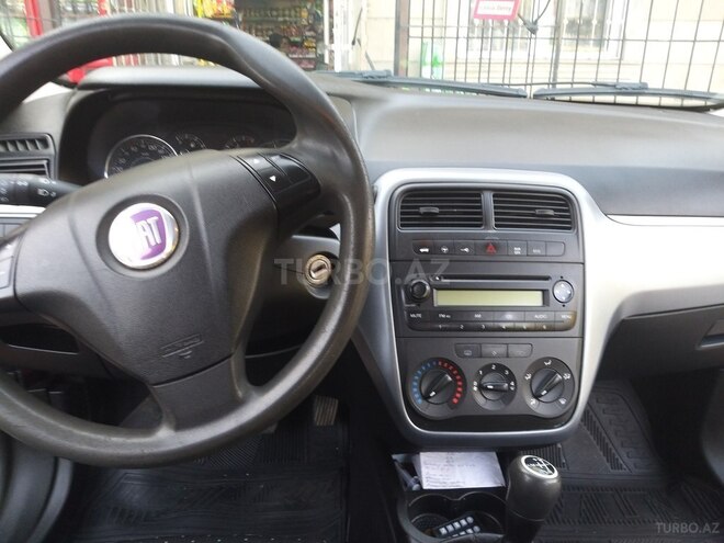 Fiat Punto 2008, 123,258 km - 1.4 л - Bakı