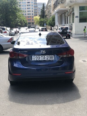 Hyundai Elantra 2015, 111,000 km - 1.8 l - Bakı