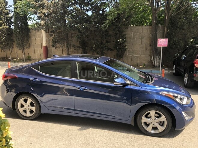 Hyundai Elantra 2015, 111,000 km - 1.8 l - Bakı