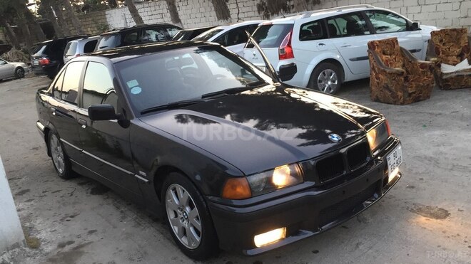 BMW 320 1995, 128,000 km - 2.0 l - Bakı