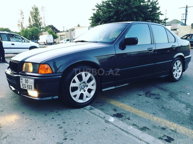 BMW 320 1995, 128,000 km - 2.0 l - Bakı