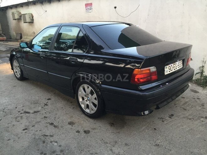 BMW 320 1995, 128,000 km - 2.0 l - Bakı