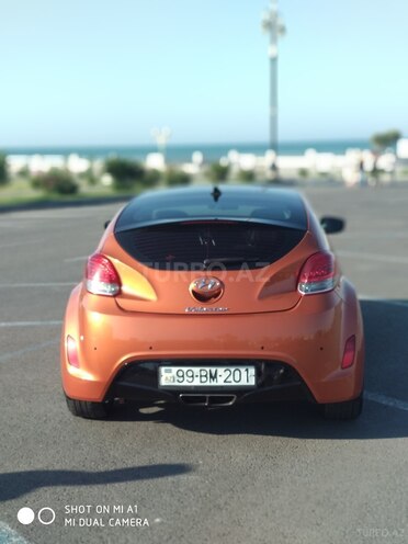 Hyundai Veloster 2011, 180,000 km - 1.6 л - Bakı