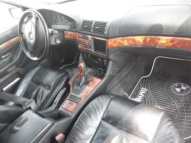 BMW 528 2000, 310,000 km - 2.8 l - Sumqayıt