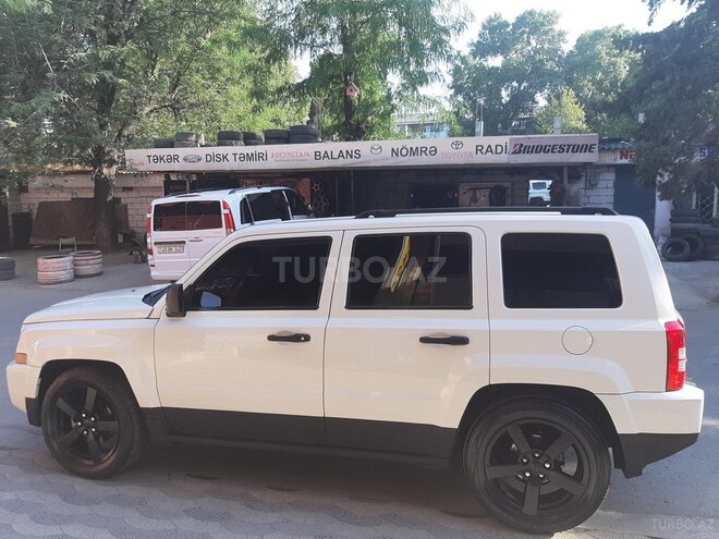 Jeep Patriot 2007, 196,982 km - 2.4 l - Mingəçevir