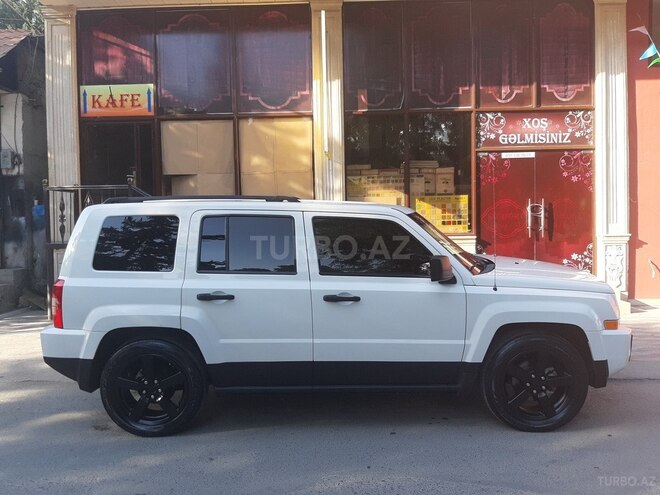 Jeep Patriot 2007, 196,982 km - 2.4 l - Mingəçevir