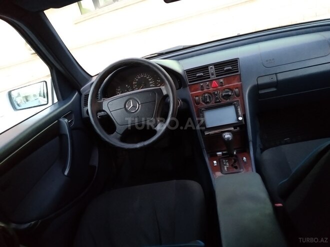 Mercedes C 180 1999, 298,000 km - 1.8 l - Bakı
