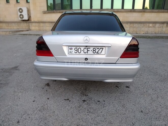 Mercedes C 180 1999, 298,000 km - 1.8 l - Bakı