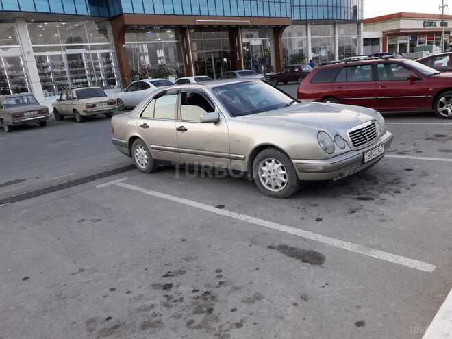 Mercedes E 200 1998, 485,500 km - 2.0 l - Xaçmaz