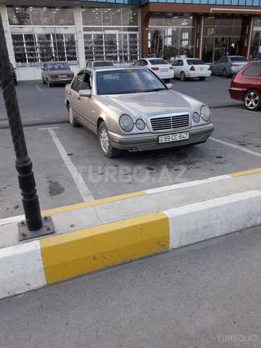 Mercedes E 200 1998, 485,500 km - 2.0 l - Xaçmaz