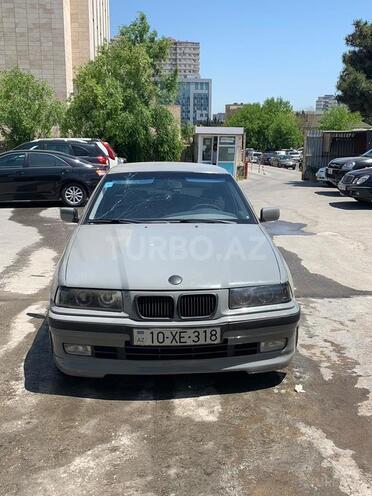 BMW 318 1991, 246,000 km - 1.8 l - Bakı