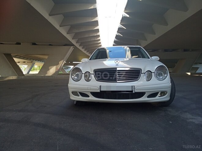 Mercedes E 220 2005, 268,000 km - 2.2 л - Bakı