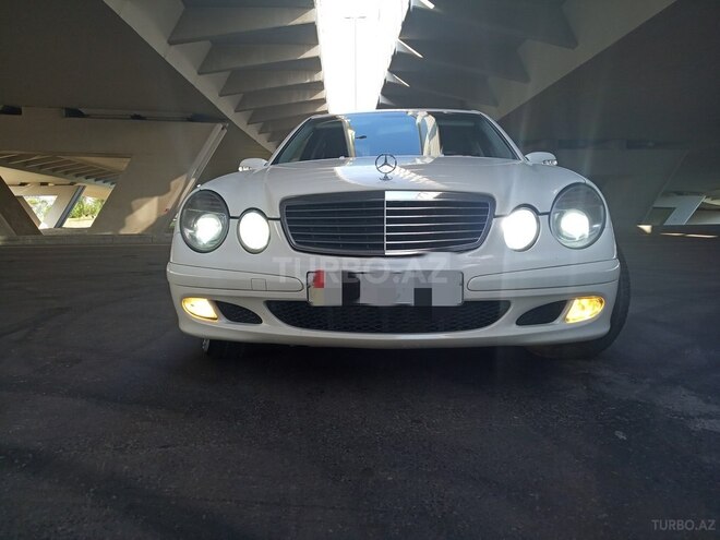 Mercedes E 220 2005, 268,000 km - 2.2 л - Bakı