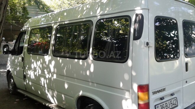 Ford Transit 1996, 243,000 km - 2.5 л - Qəbələ