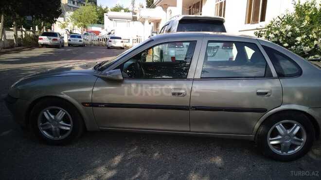 Opel Vectra 1997, 253,345 km - 2.0 l - Bakı