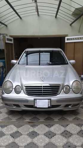 Mercedes E 240 2001, 145,000 km - 2.6 l - Bakı