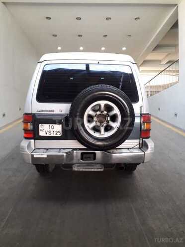 Mitsubishi Pajero 1994, 250,000 km - 2.8 l - Bakı