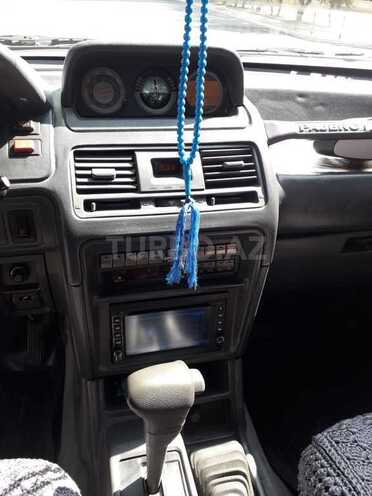 Mitsubishi Pajero 1994, 250,000 km - 2.8 l - Bakı
