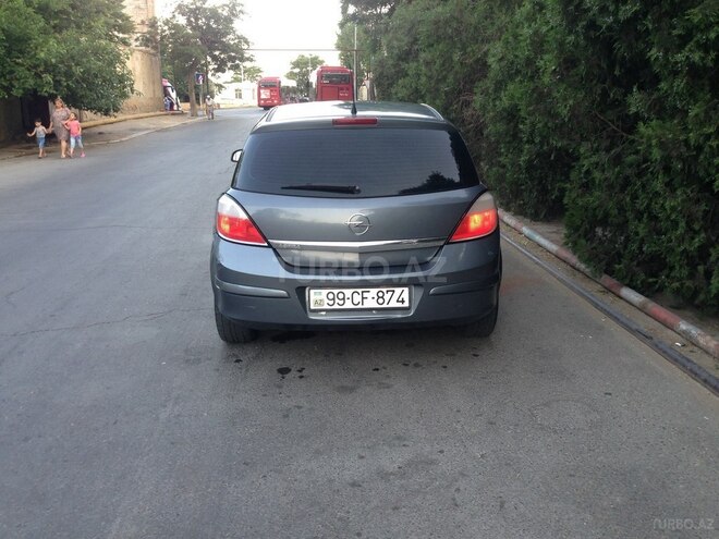 Opel Astra 2004, 2,001,000 km - 1.6 l - Bakı