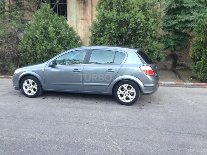 Opel Astra 2004, 2,001,000 km - 1.6 l - Bakı