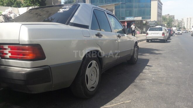 Mercedes 190 1990, 100,000 km - 2.0 l - Bakı