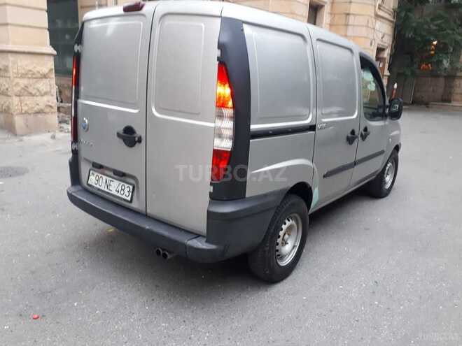 Fiat Doblo 2004, 366,837 km - 1.9 l - Bakı