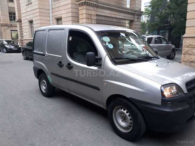 Fiat Doblo 2004, 366,837 km - 1.9 l - Bakı