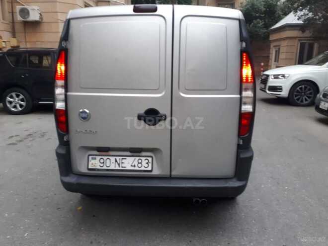 Fiat Doblo 2004, 366,837 km - 1.9 l - Bakı