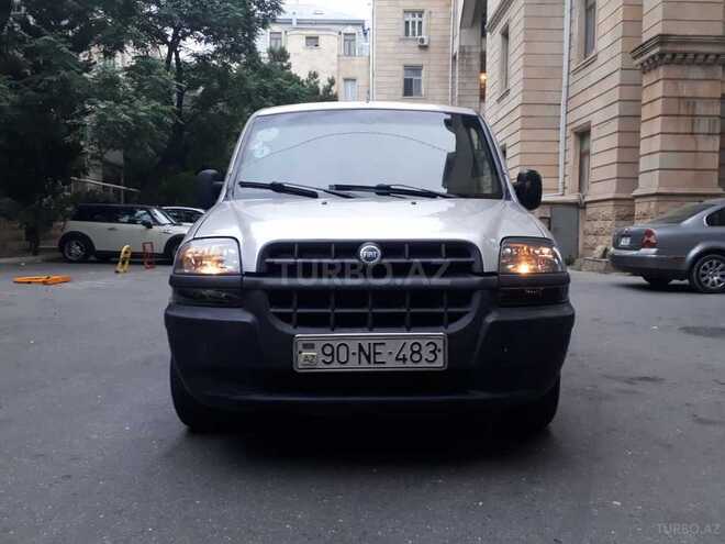 Fiat Doblo 2004, 366,837 km - 1.9 l - Bakı