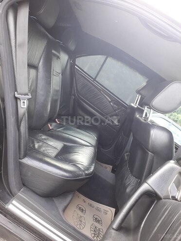 Mercedes E 230 1997, 359,870 km - 2.3 l - Sumqayıt