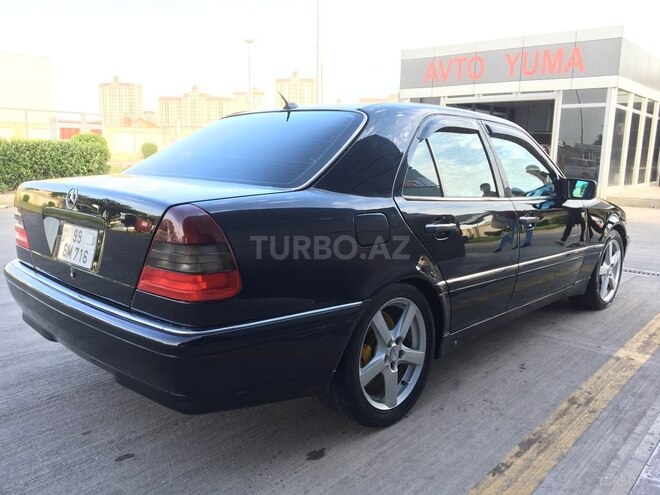 Mercedes C 230 1999, 174,000 km - 2.3 l - Bakı