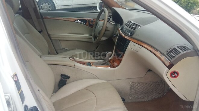 Mercedes E 200 2006, 339,000 km - 1.8 l - Bakı