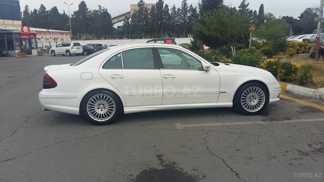 Mercedes E 200 2006, 339,000 km - 1.8 l - Bakı