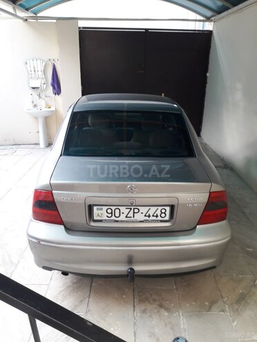 Opel Vectra 1999, 300,000 km - 1.6 л - Bakı