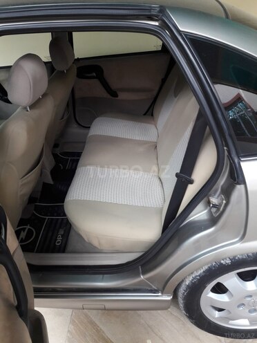Opel Vectra 1999, 300,000 km - 1.6 л - Bakı