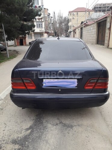 Mercedes E 230 1997, 287,000 km - 2.3 l - Bakı
