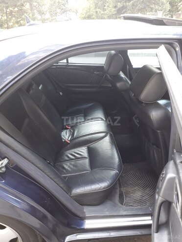 Mercedes E 230 1997, 287,000 km - 2.3 l - Bakı