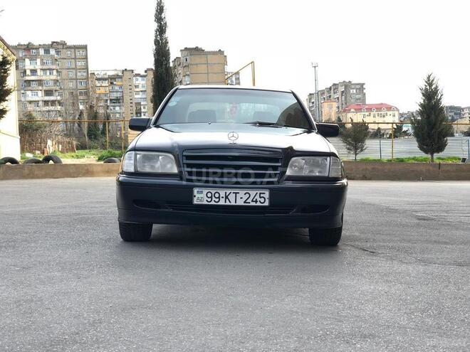 Mercedes C 180 1997, 256,640 km - 1.8 л - Bakı