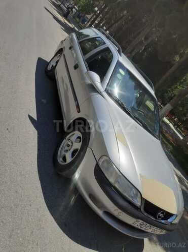 Opel Vectra 1998, 280,000 km - 2.0 л - Bakı
